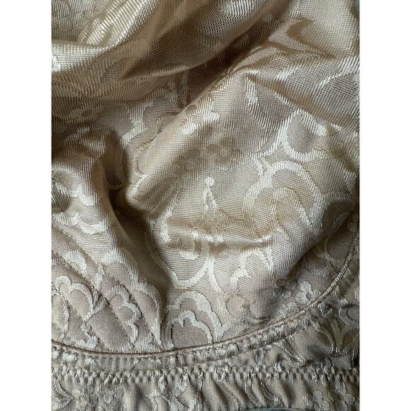 Playtex 4745 White 18 Hour Comfort Strap Wireless Bra 44DD Jacquard Floral - Picture 3 of 5